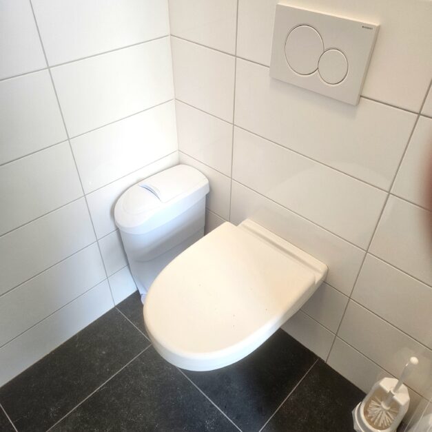 WillieJan Afvalbak Damesverband en Tampons – dameshygiëne – wit – inhoud 15 liter Afvalbakken voor Damesverband WillieJan